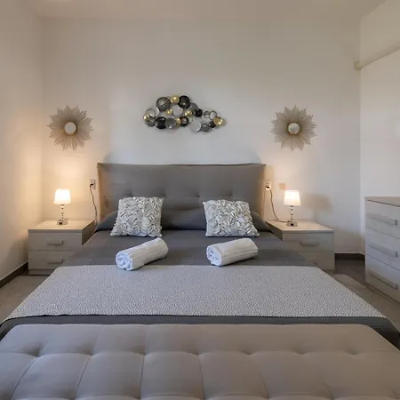 Villa Magic